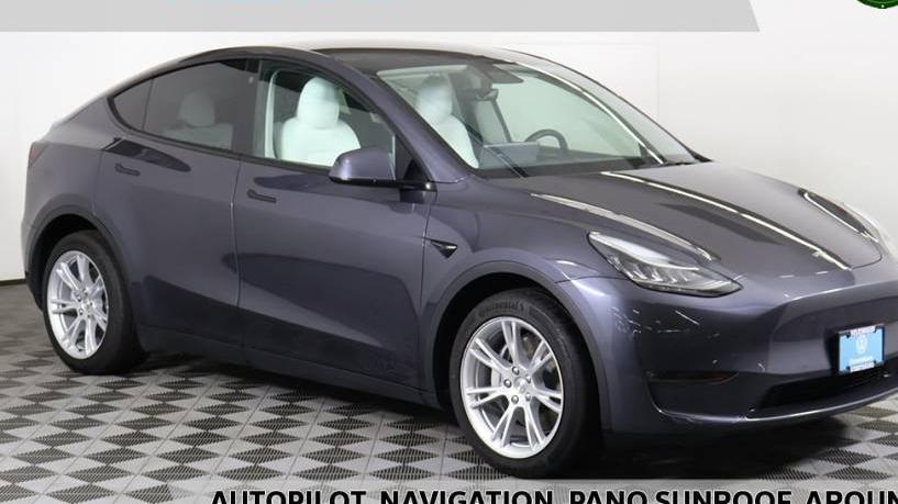 TESLA MODEL Y 2022 7SAYGDEE4NF375461 image